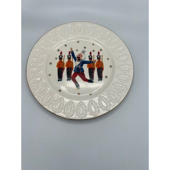 Anthropologie New York City Ballet Nutcracker Dessert Plate New - Picture 3 of 4